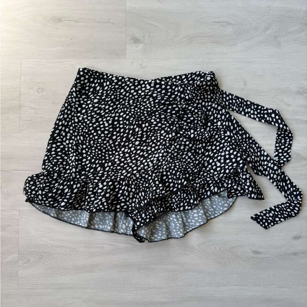 Ruffle Wrap Knot Skort